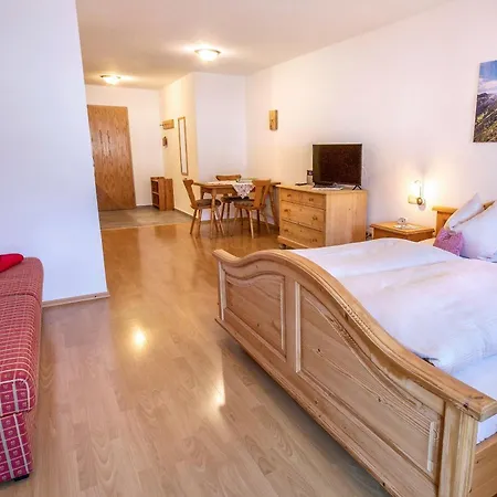 Schusterhof Urlaub Auf Dem Bauernhof * ברנאו אם כימסי